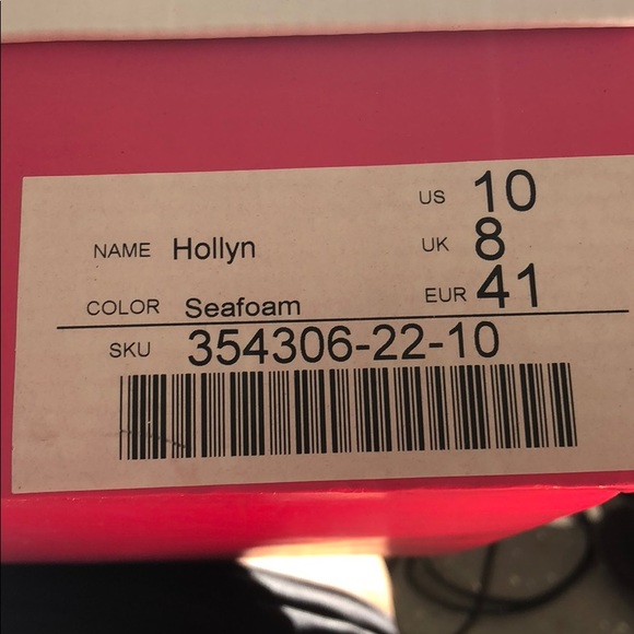 Stacked wedges - Picture 2 of 8